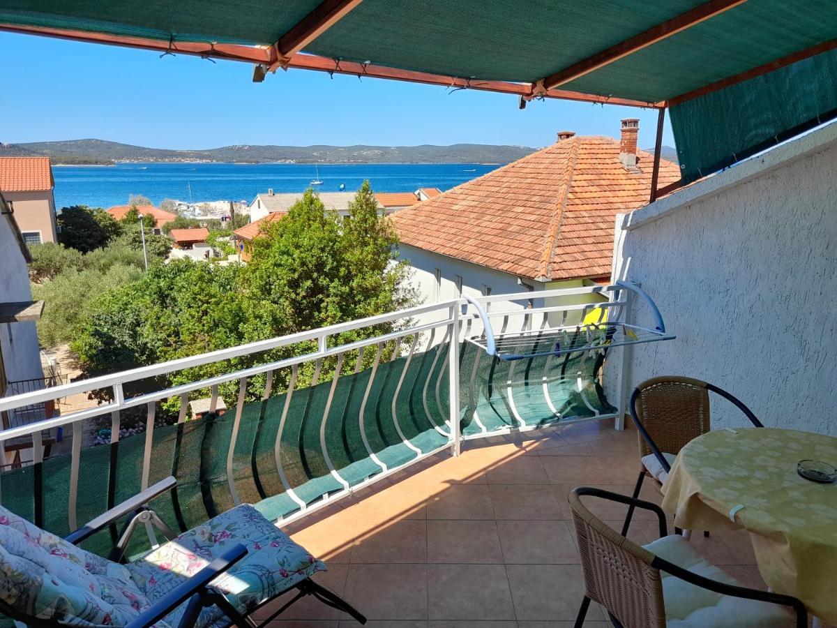 Apartment Gotovina Biograd Na Moru Εξωτερικό φωτογραφία