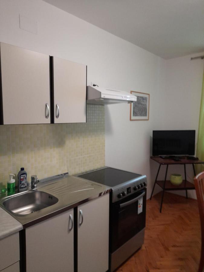 Apartment Gotovina Biograd Na Moru Εξωτερικό φωτογραφία