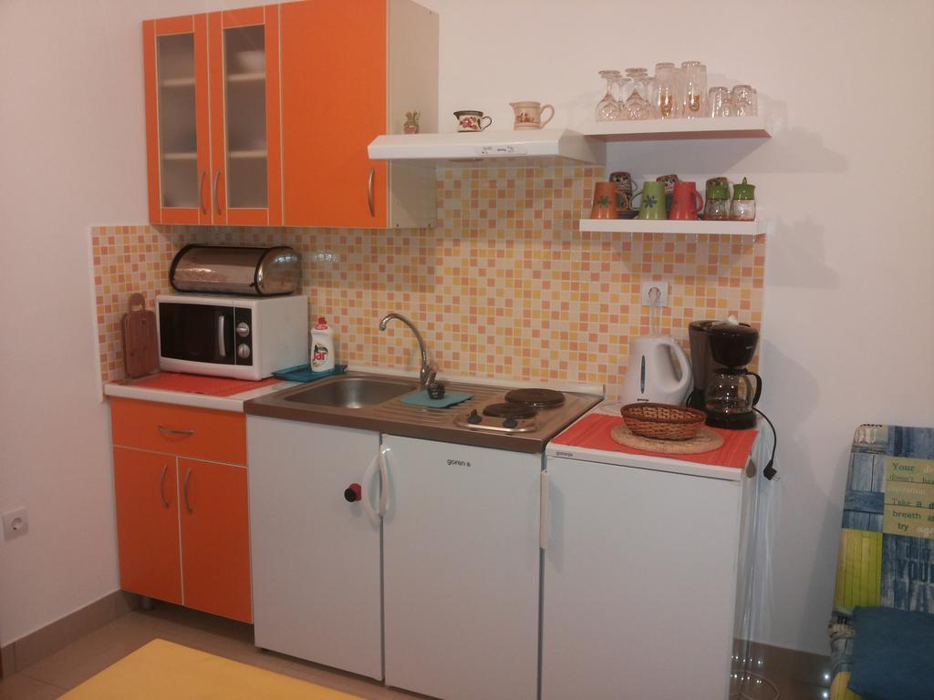 Apartment Gotovina Biograd Na Moru Δωμάτιο φωτογραφία