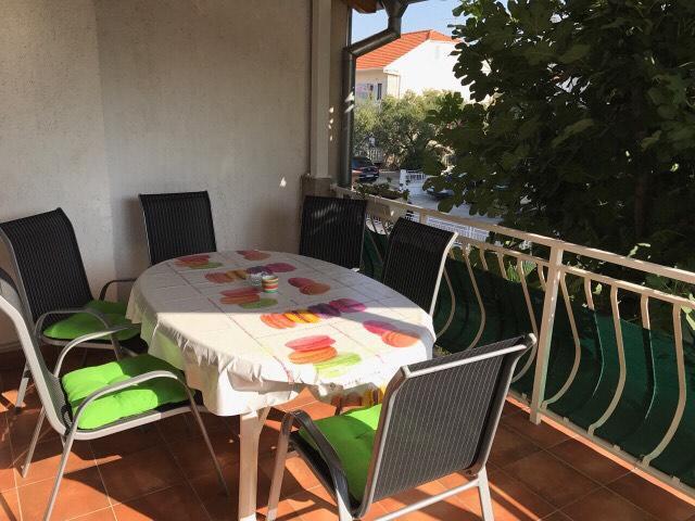 Apartment Gotovina Biograd Na Moru Εξωτερικό φωτογραφία