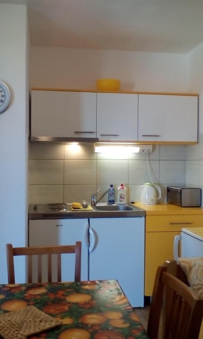 Apartment Gotovina Biograd Na Moru Εξωτερικό φωτογραφία