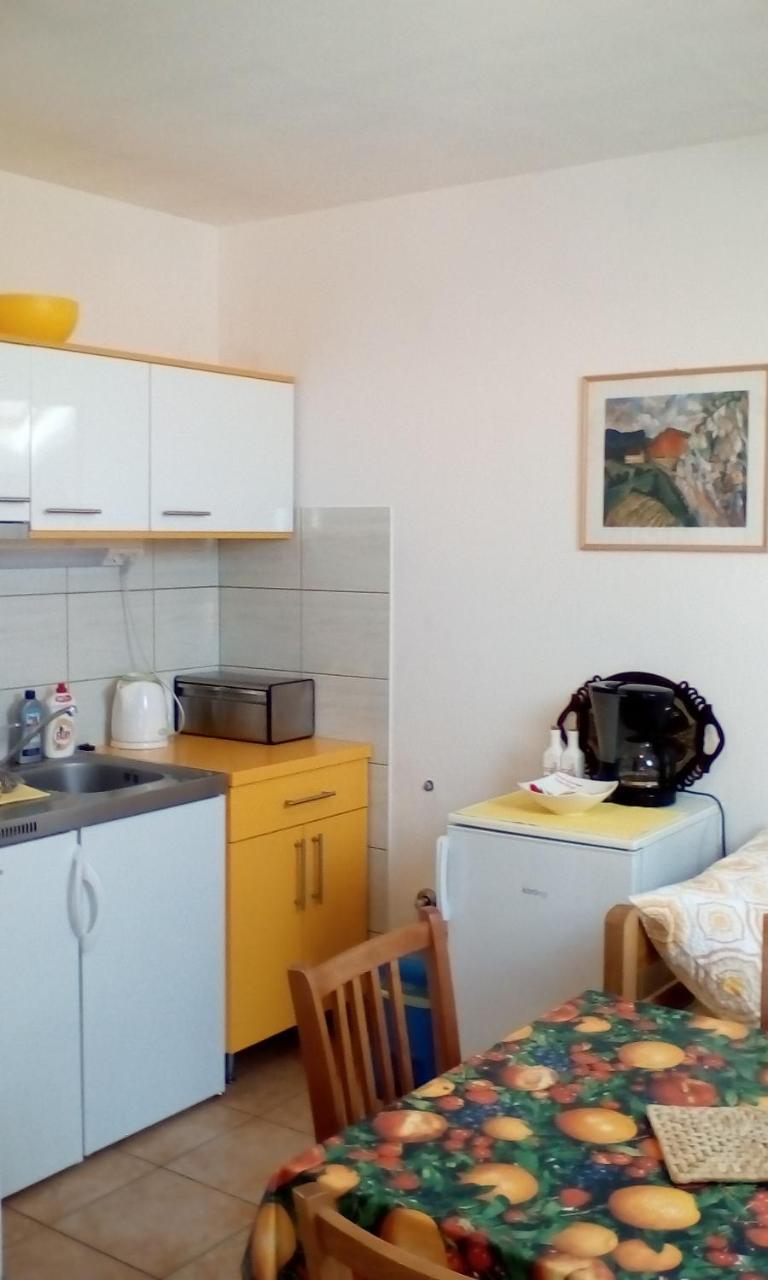 Apartment Gotovina Biograd Na Moru Εξωτερικό φωτογραφία